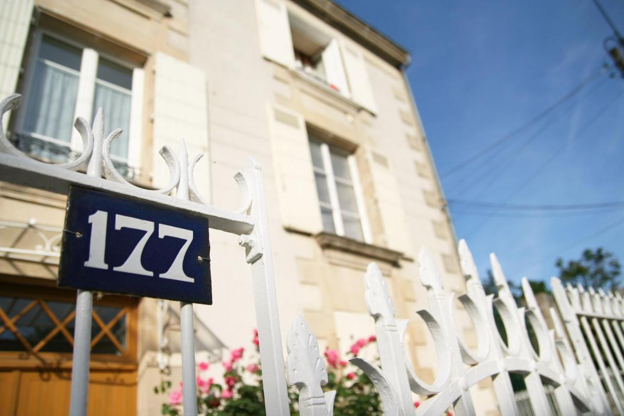 Clos Des Moulins Poitiers Eksteriør bilde